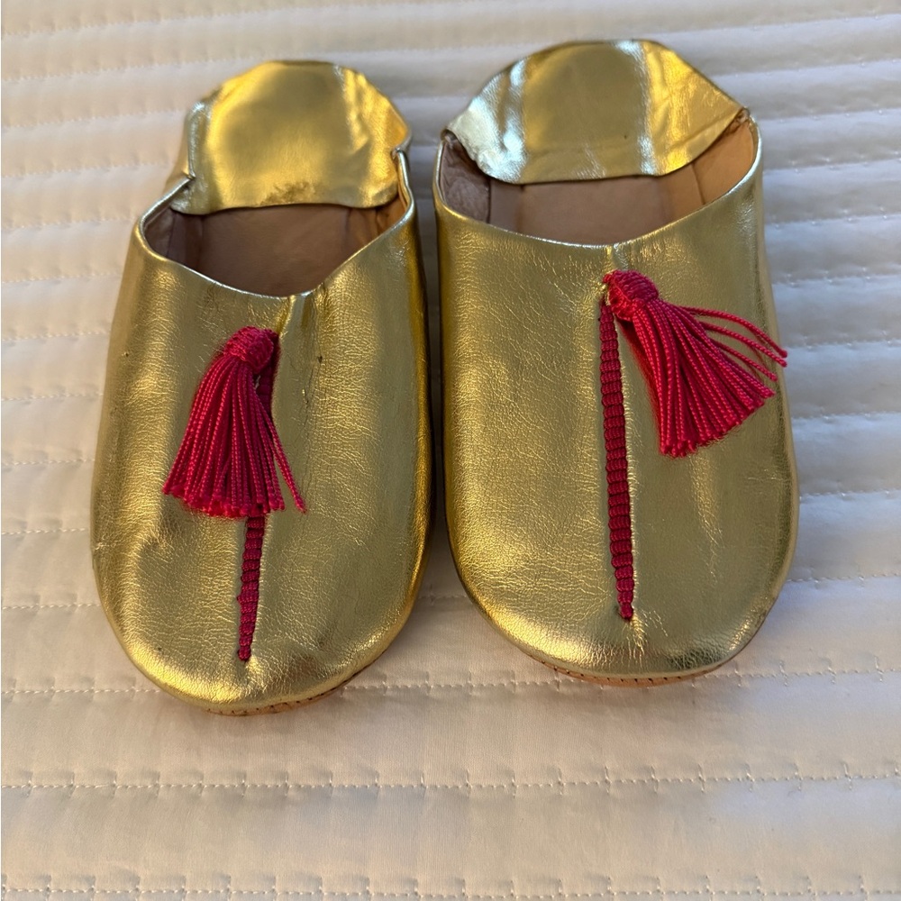 Gold Moroccan Slippers/Shoes with Red Tassels